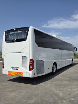 Mercedes Tourismo